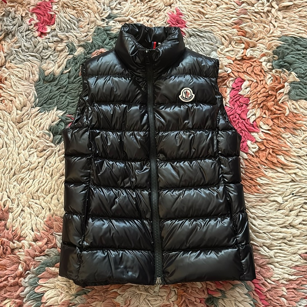 Moncler shiney quilted puffer vest NWOT
